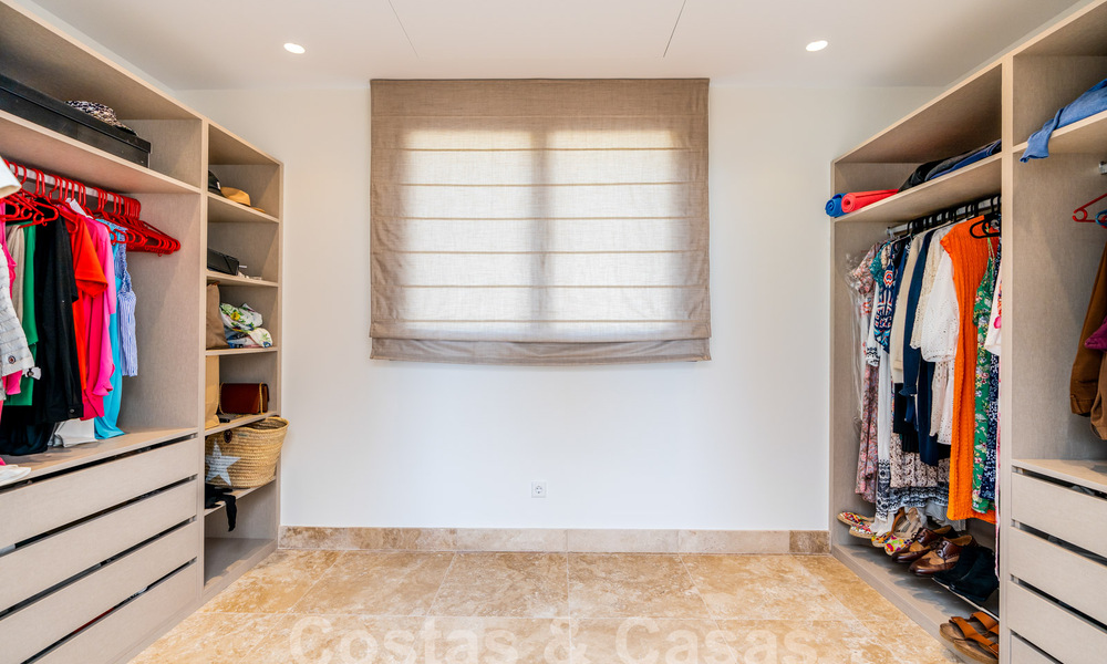 Villa de luxe de style méditerranéen à vendre avec vue panoramique sur la mer à Marbella - Benahavis 59838