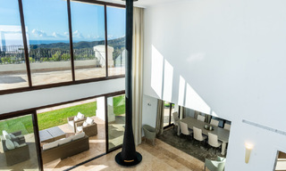 Villa de luxe de style méditerranéen à vendre avec vue panoramique sur la mer à Marbella - Benahavis 59847 