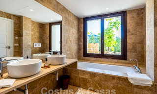 Villa de luxe de style méditerranéen à vendre avec vue panoramique sur la mer à Marbella - Benahavis 59859 