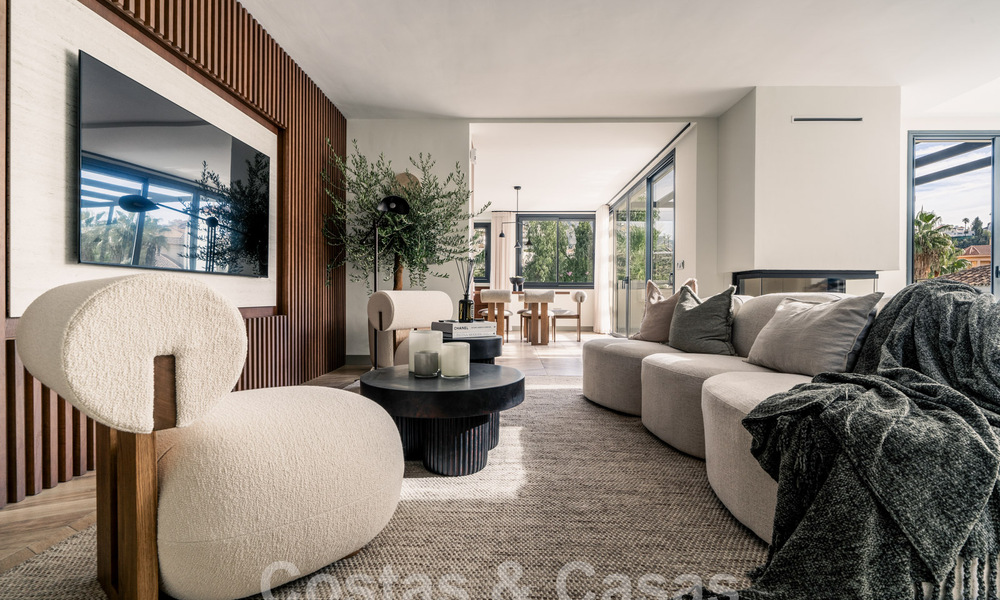 Villa de luxe rénovée de caractère avec vue sur la mer dans une communauté fermée à vendre à Nueva Andalucia, Marbella 59995