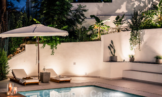 Villa de luxe rénovée de caractère avec vue sur la mer dans une communauté fermée à vendre à Nueva Andalucia, Marbella 60012 