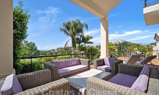 Spacieuse villa de luxe à vendre, adjacente à un parcours de golf de prestigieux dans le complexe de golf La Quinta, Benahavis - Marbella 59763 