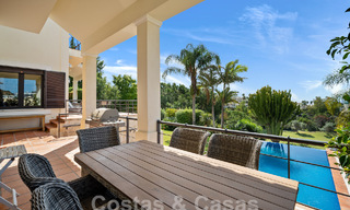 Spacieuse villa de luxe à vendre, adjacente à un parcours de golf de prestigieux dans le complexe de golf La Quinta, Benahavis - Marbella 59765 