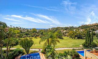 Spacieuse villa de luxe à vendre, adjacente à un parcours de golf de prestigieux dans le complexe de golf La Quinta, Benahavis - Marbella 59776 