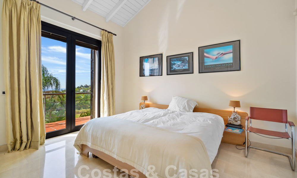 Spacieuse villa de luxe à vendre, adjacente à un parcours de golf de prestigieux dans le complexe de golf La Quinta, Benahavis - Marbella 59778
