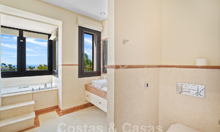Spacieuse villa de luxe à vendre, adjacente à un parcours de golf de prestigieux dans le complexe de golf La Quinta, Benahavis - Marbella 59779 