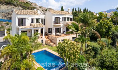 Spacieuse villa de luxe à vendre, adjacente à un parcours de golf de prestigieux dans le complexe de golf La Quinta, Benahavis - Marbella 59788