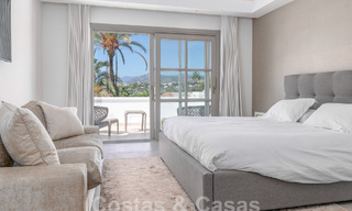 Villa contemporaine andalouse de luxe à vendre dans un environnement de golf haut de gamme à Nueva Andalucia, Marbella 59919 