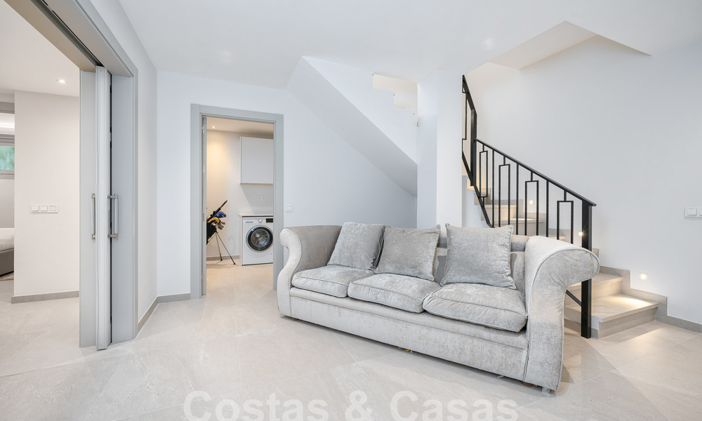 Villa contemporaine andalouse de luxe à vendre dans un environnement de golf haut de gamme à Nueva Andalucia, Marbella 59921