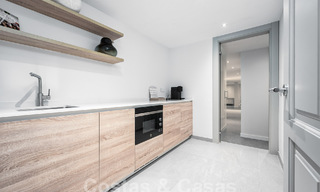 Villa contemporaine andalouse de luxe à vendre dans un environnement de golf haut de gamme à Nueva Andalucia, Marbella 59926 