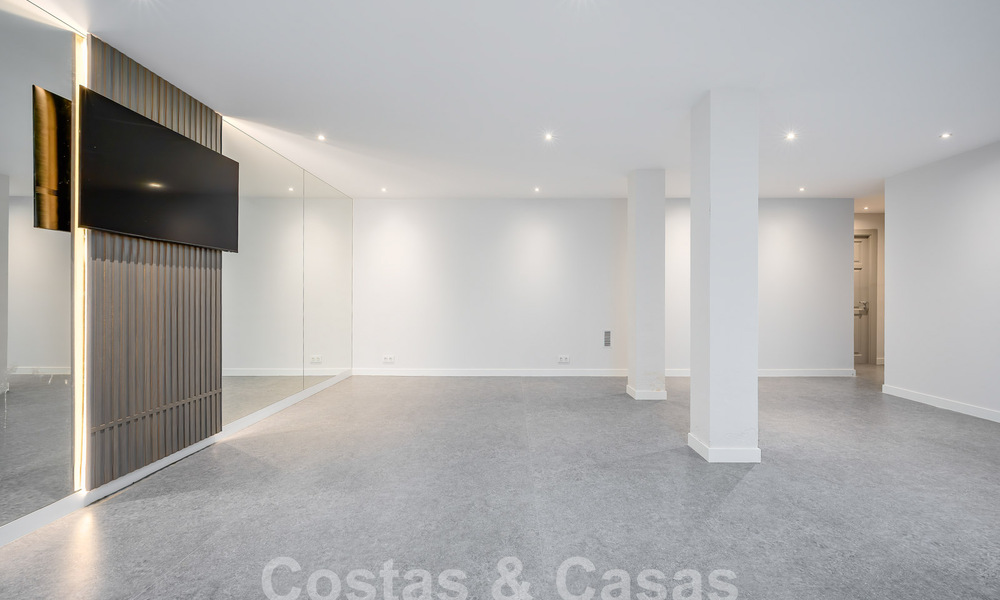 Villa contemporaine andalouse de luxe à vendre dans un environnement de golf haut de gamme à Nueva Andalucia, Marbella 59927