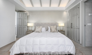 Villa contemporaine andalouse de luxe à vendre dans un environnement de golf haut de gamme à Nueva Andalucia, Marbella 59934 