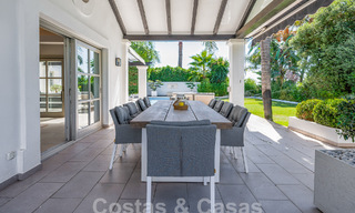 Villa contemporaine andalouse de luxe à vendre dans un environnement de golf haut de gamme à Nueva Andalucia, Marbella 59938 