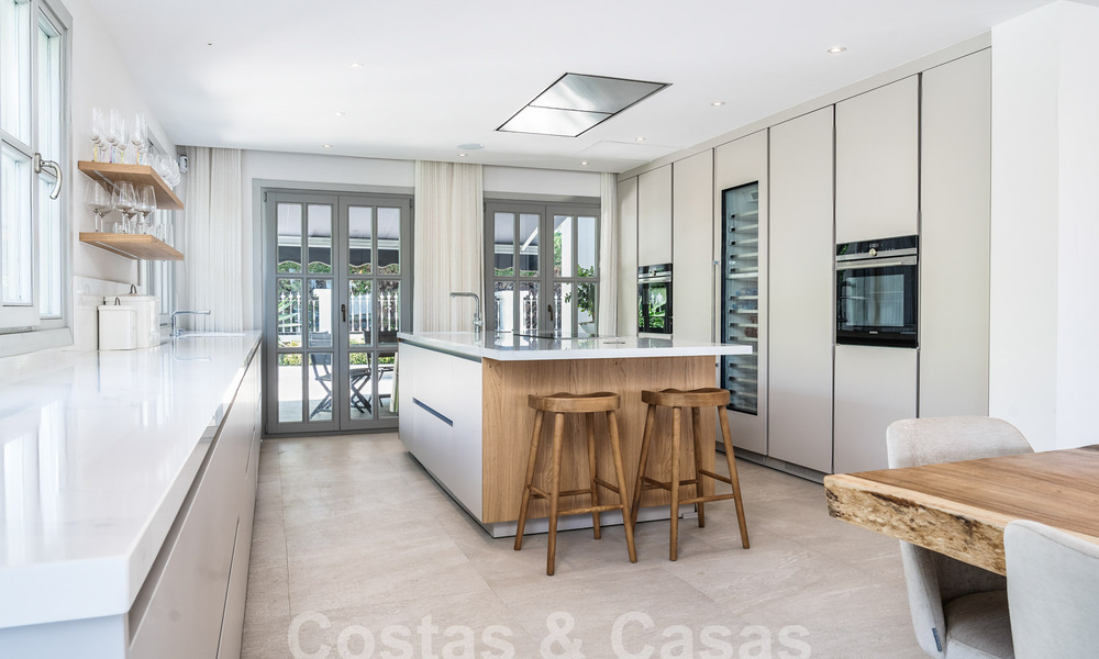 Villa contemporaine andalouse de luxe à vendre dans un environnement de golf haut de gamme à Nueva Andalucia, Marbella 59951