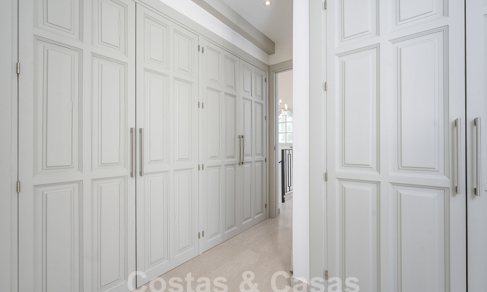 Villa contemporaine andalouse de luxe à vendre dans un environnement de golf haut de gamme à Nueva Andalucia, Marbella 59985