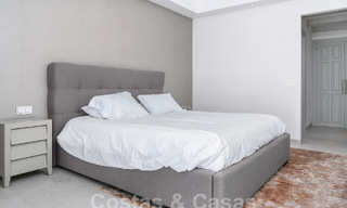 Villa contemporaine andalouse de luxe à vendre dans un environnement de golf haut de gamme à Nueva Andalucia, Marbella 59987 