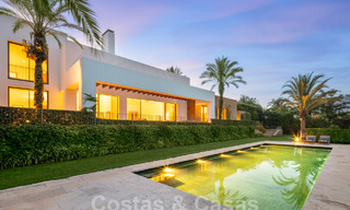 Villa de luxe moderniste à vendre, sur un terrain de golf primé de la Costa del Sol 59894 