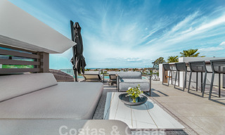 Villa boutique à vendre avec piscine à débordement et vue panoramique sur la mer à Nueva Andalucia, Marbella 59721 