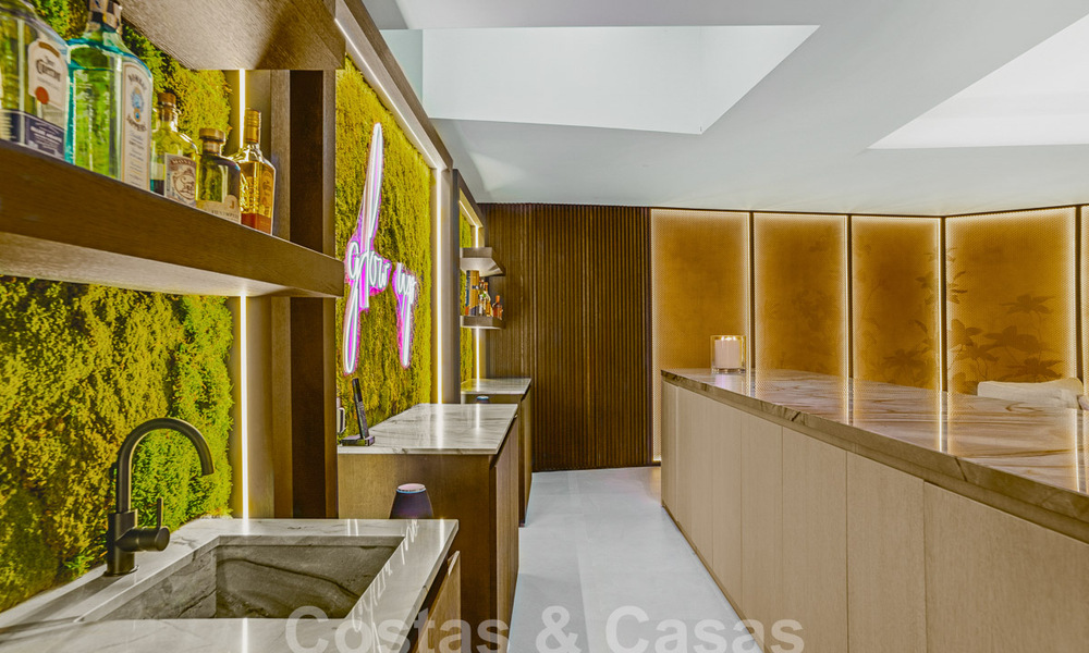 Villa boutique à vendre avec piscine à débordement et vue panoramique sur la mer à Nueva Andalucia, Marbella 59738