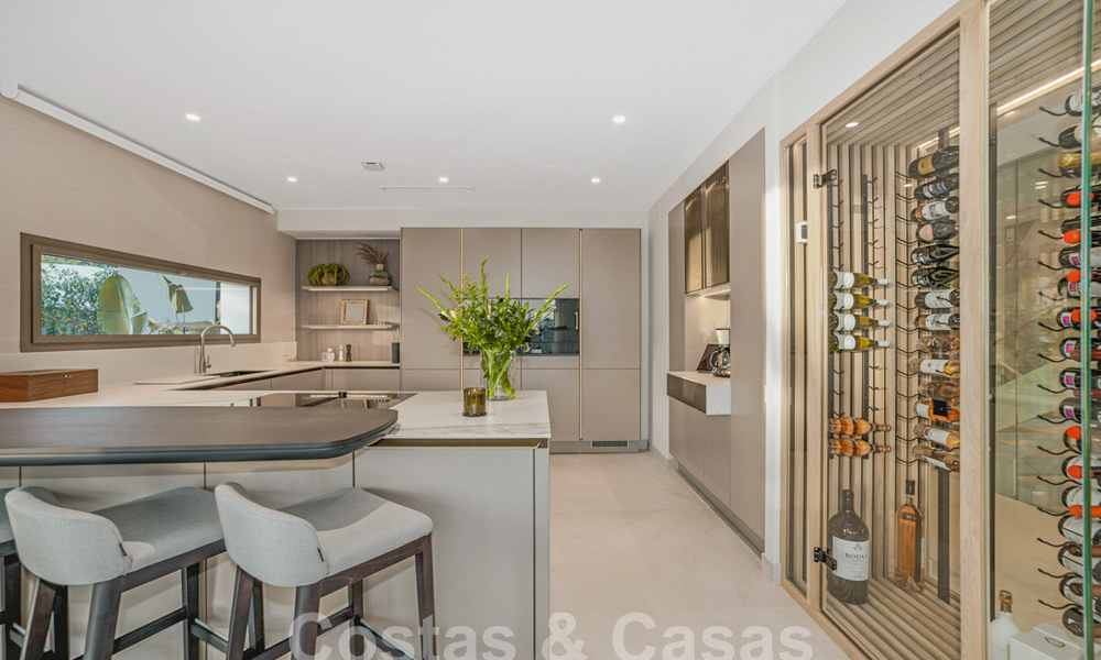 Villa boutique à vendre avec piscine à débordement et vue panoramique sur la mer à Nueva Andalucia, Marbella 59743