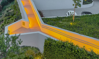 Villa boutique à vendre avec piscine à débordement et vue panoramique sur la mer à Nueva Andalucia, Marbella 59746 