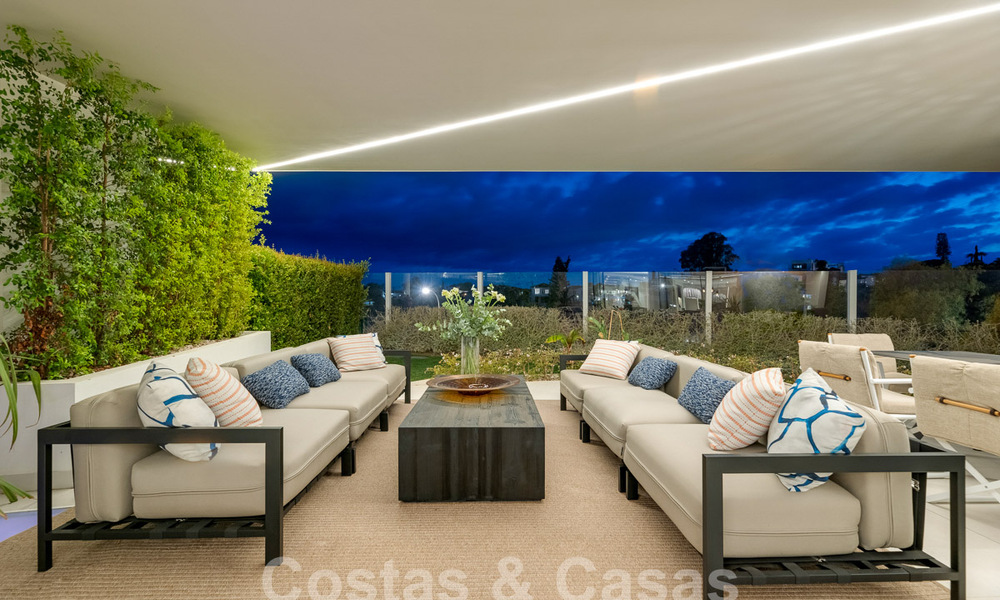 Villa boutique à vendre avec piscine à débordement et vue panoramique sur la mer à Nueva Andalucia, Marbella 59747