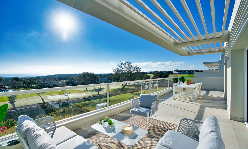Développement exclusif d'appartements neufs en front de golf à vendre à San Roque, Costa del Sol 60325