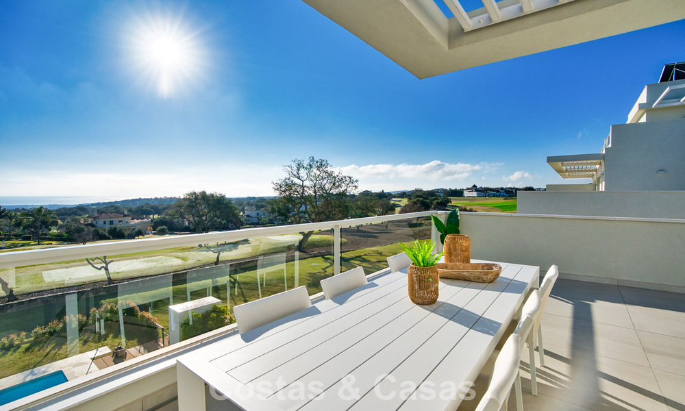 Développement exclusif d'appartements neufs en front de golf à vendre à San Roque, Costa del Sol 60331