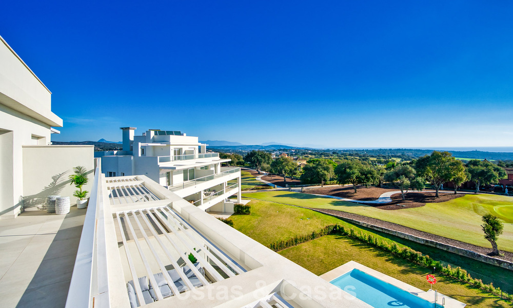 Développement exclusif d'appartements neufs en front de golf à vendre à San Roque, Costa del Sol 60343