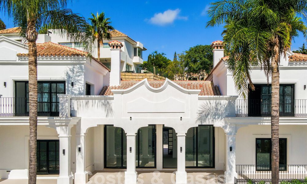 Villa de luxe de style architectural classique et andalou avec vue sur la mer à vendre sur le Nouveau Mille d'Or, Marbella - Estepona 60085