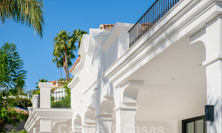 Villa de luxe de style architectural classique et andalou avec vue sur la mer à vendre sur le Nouveau Mille d'Or, Marbella - Estepona 60090 