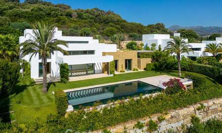 Villa contemporaine de luxe à vendre dans une station de golf de première ligne sur la Costa del Sol 60434