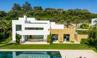Villa contemporaine de luxe à vendre dans une station de golf de première ligne sur la Costa del Sol 60436 