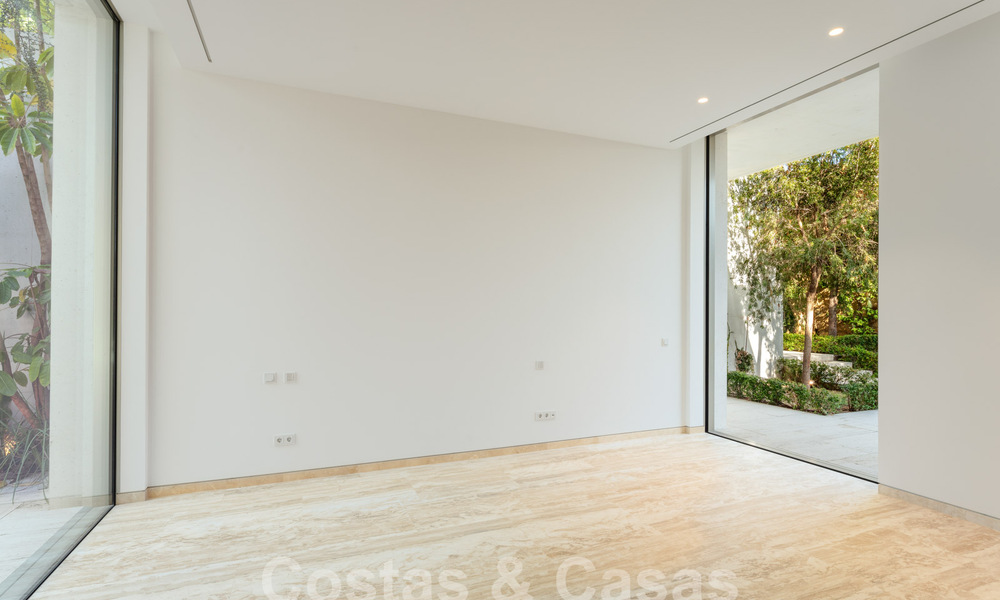 Villa design majestueuse à vendre sur un terrain de golf 5 étoiles sur la Costa del Sol 60122