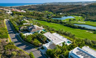 Villa de luxe sophistiquée à vendre à proximité d'un terrain de golf primé sur la Costa del Sol 60155 