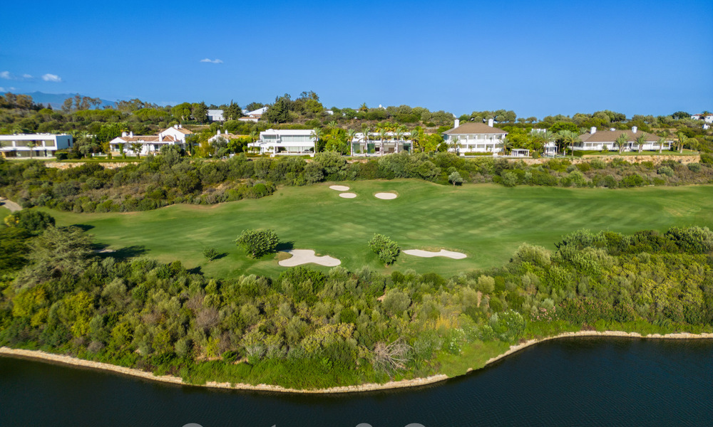 Villa de luxe sophistiquée à vendre à proximité d'un terrain de golf primé sur la Costa del Sol 60160