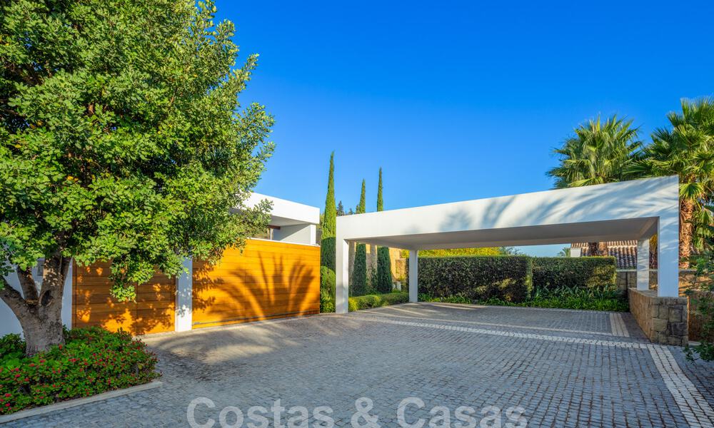 Villa design ultra-luxueuse à vendre dans une station de golf supérieure sur la Costa del Sol 60163