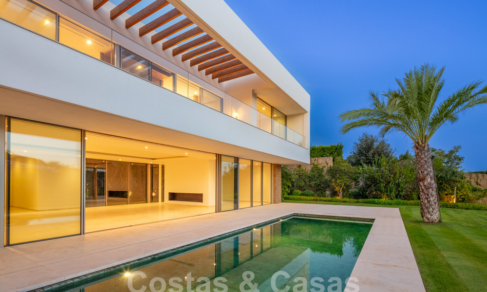 Villa design ultra-luxueuse à vendre dans une station de golf supérieure sur la Costa del Sol 60164