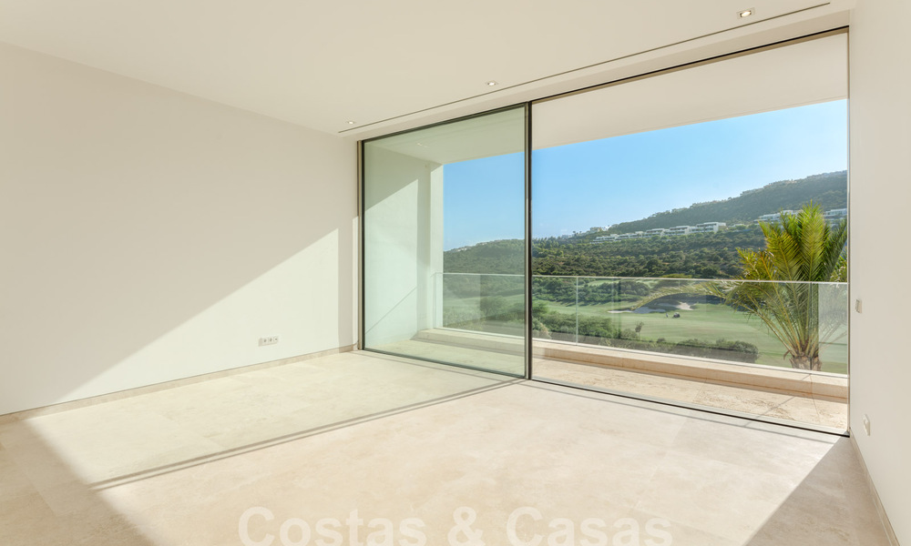 Villa design ultra-luxueuse à vendre dans une station de golf supérieure sur la Costa del Sol 60175
