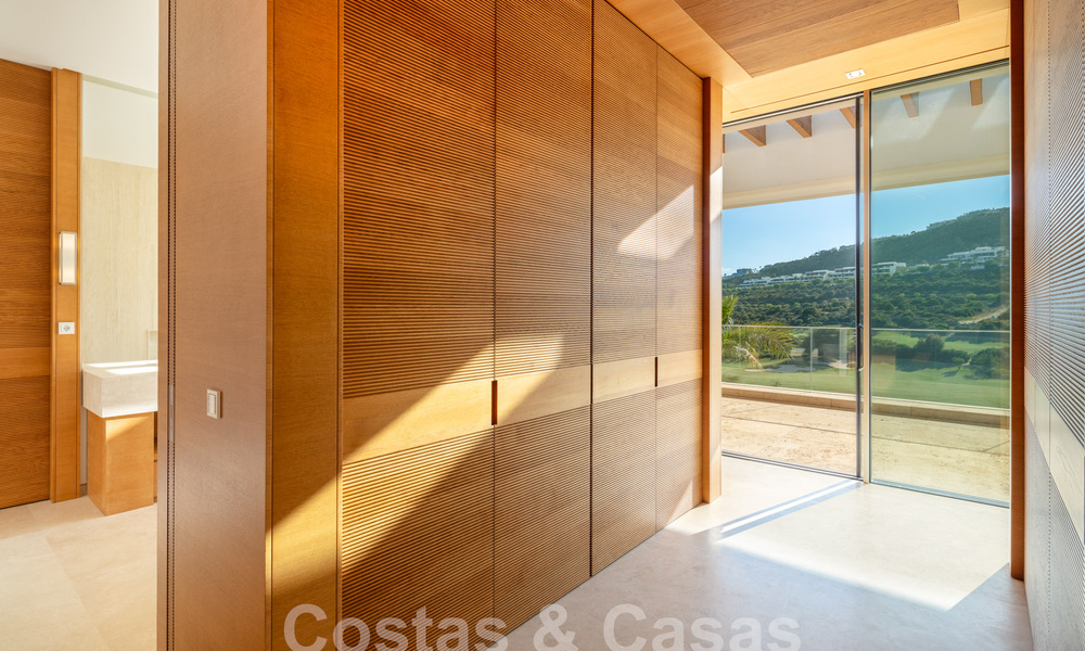 Villa design ultra-luxueuse à vendre dans une station de golf supérieure sur la Costa del Sol 60177
