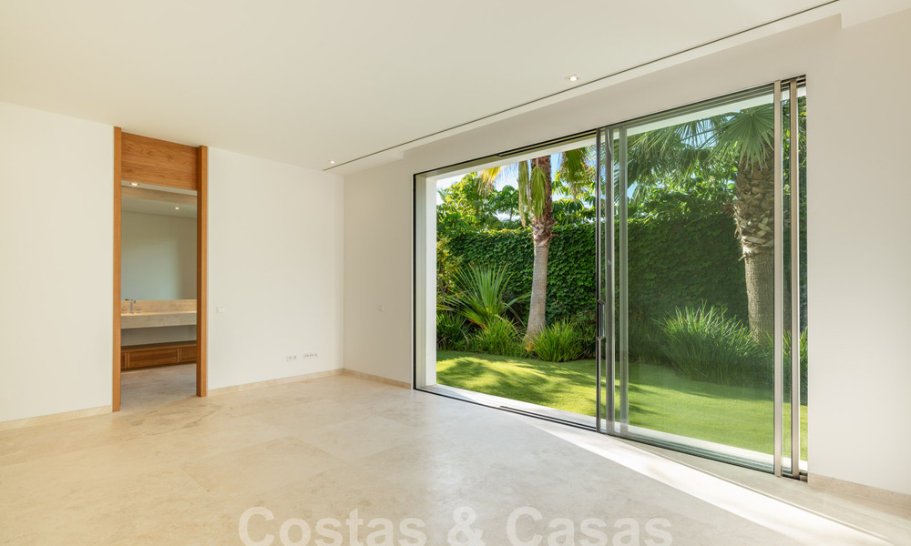 Villa design ultra-luxueuse à vendre dans une station de golf supérieure sur la Costa del Sol 60181