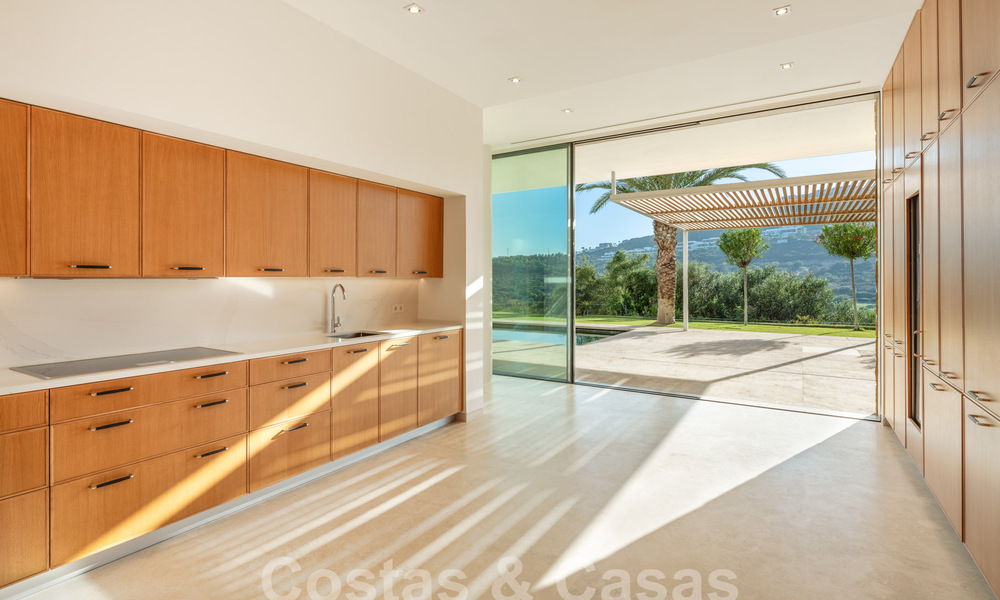 Villa design ultra-luxueuse à vendre dans une station de golf supérieure sur la Costa del Sol 60185