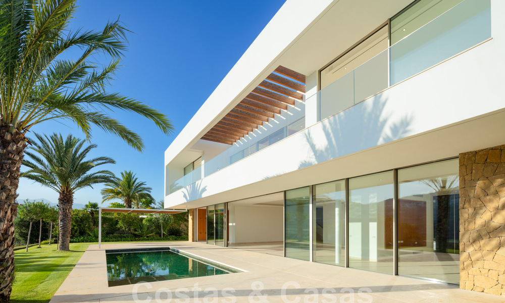 Villa design ultra-luxueuse à vendre dans une station de golf supérieure sur la Costa del Sol 60188