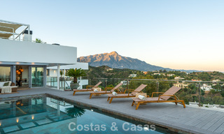 Villa de luxe sophistiquée à vendre dans un complexe de golf exclusif avec vue panoramique à La Quinta, Marbella - Benahavis 60409 
