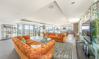 Villa de luxe sophistiquée à vendre dans un complexe de golf exclusif avec vue panoramique à La Quinta, Marbella - Benahavis 60419 