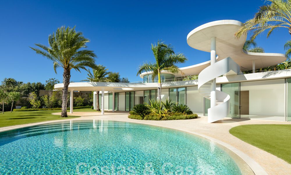 Villa design extravagante à vendre, dans une station de golf exceptionnelle sur la Costa del Sol 60210