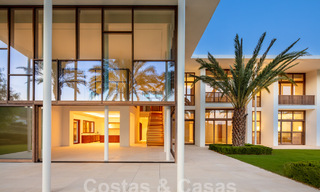 Nouvelle villa de luxe en première ligne d'un terrain de golf de première classe sur la Costa del Sol 60216 