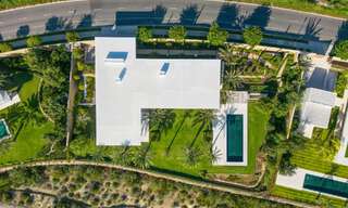Nouvelle villa de luxe en première ligne d'un terrain de golf de première classe sur la Costa del Sol 60221 