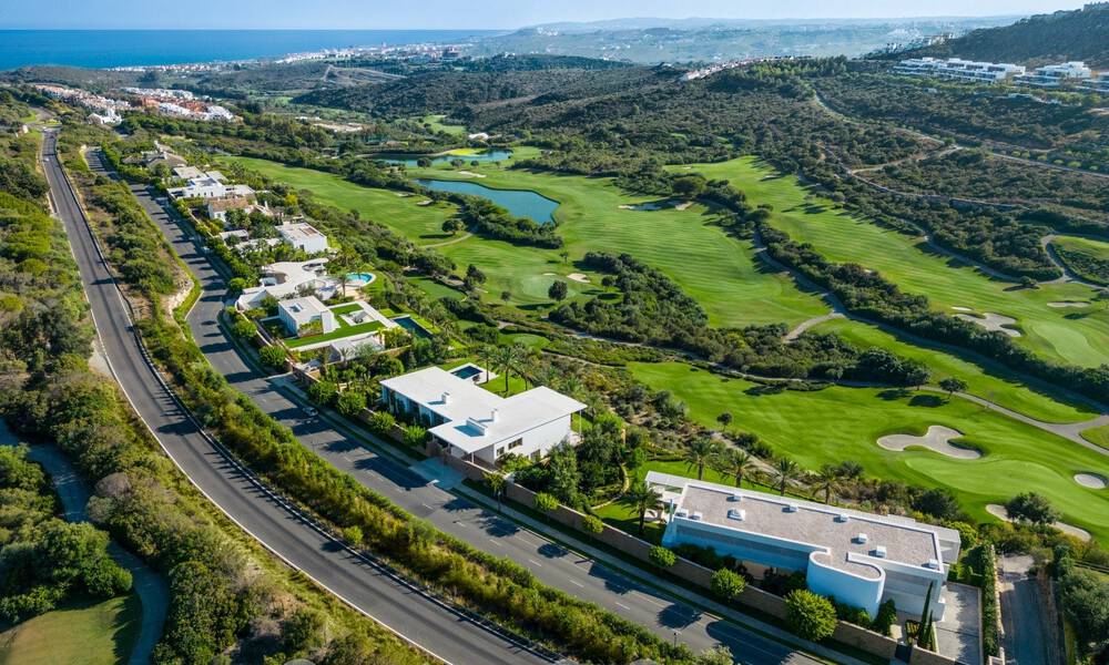 Nouvelle villa de luxe en première ligne d'un terrain de golf de première classe sur la Costa del Sol 60223