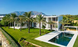 Nouvelle villa de luxe en première ligne d'un terrain de golf de première classe sur la Costa del Sol 60228 